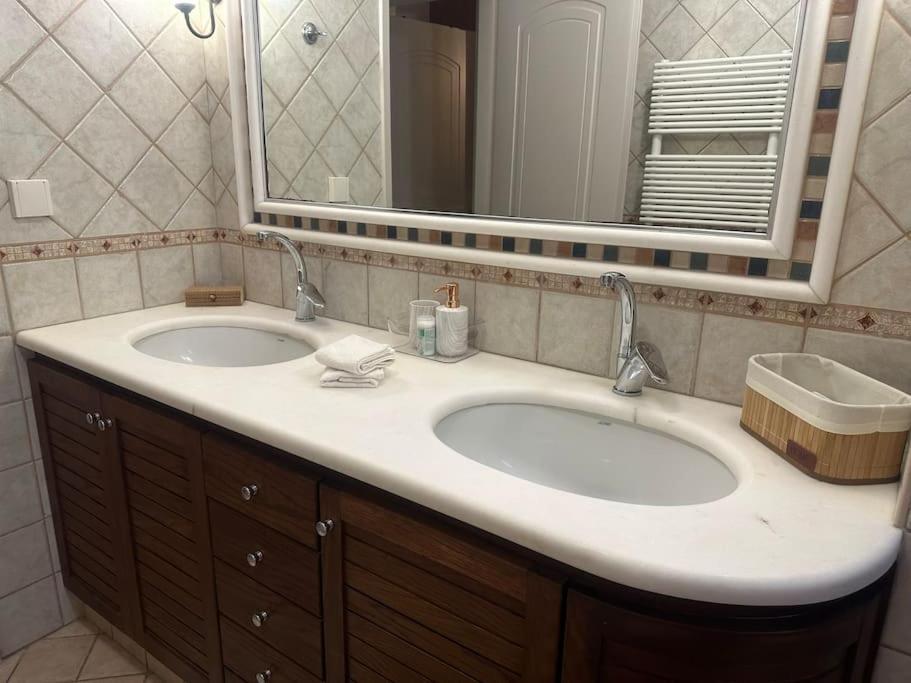Seamplicity Cozy Apartment كاندية المظهر الخارجي الصورة