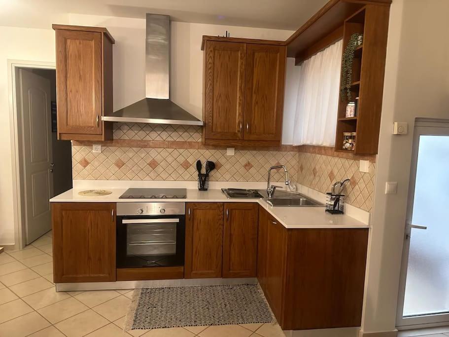 Seamplicity Cozy Apartment كاندية المظهر الخارجي الصورة